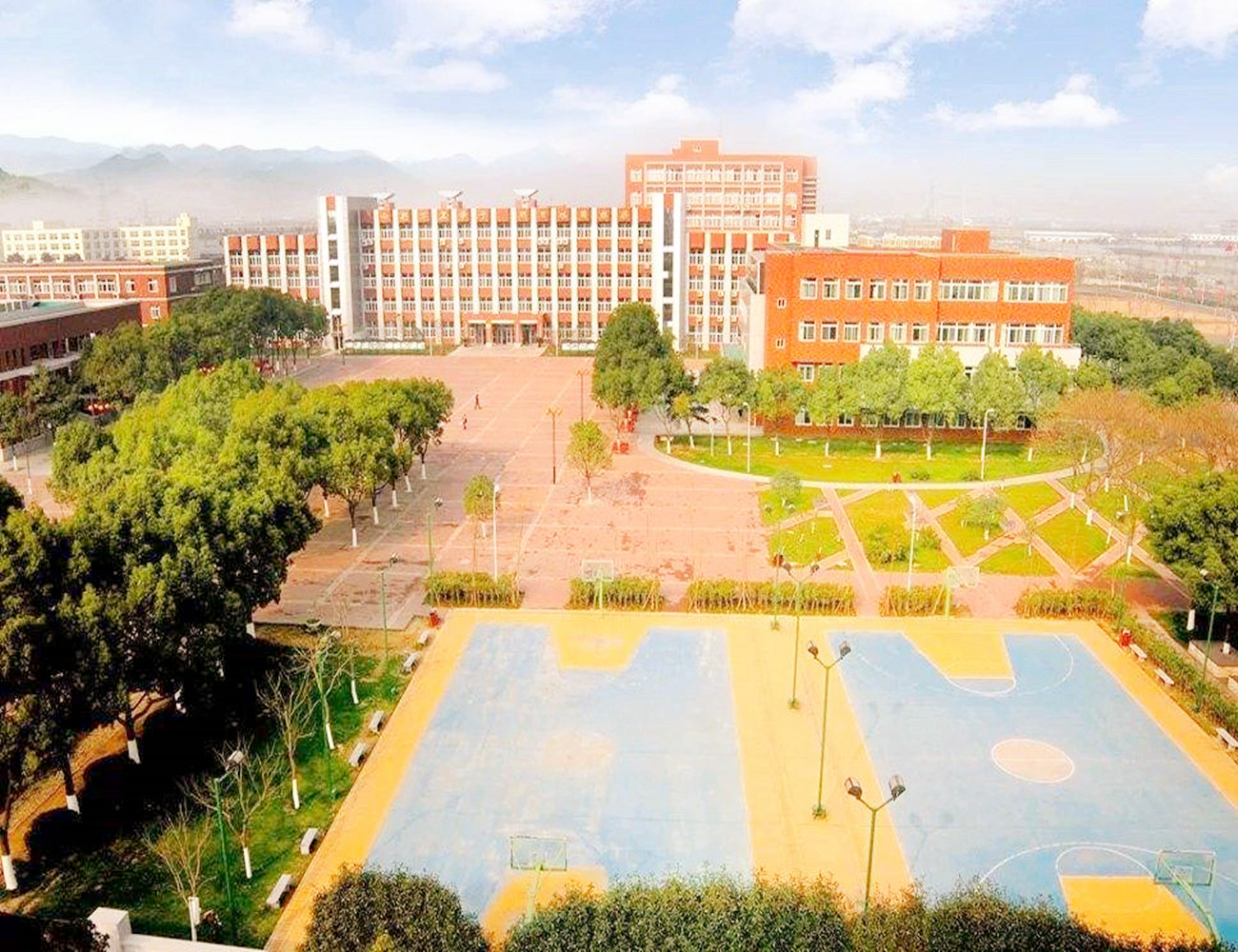 浙江一所经常被误解的大学，占地面积约1687亩，国内知名度不高