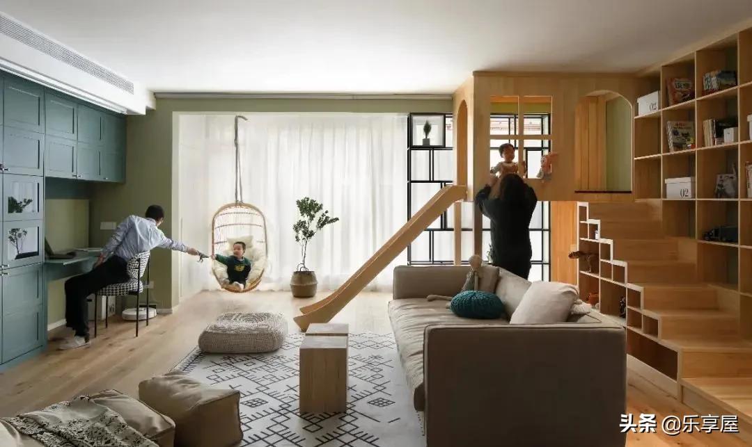 花2000多块钱租了一栋别墅,花了2500元租了个小别墅