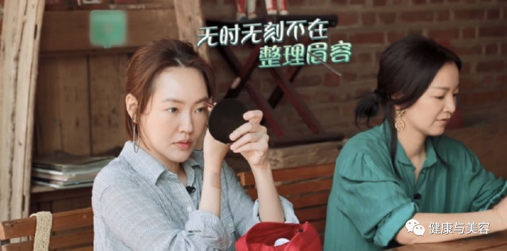 小s自曝画眉毛,小s眉毛对颜值的重要性