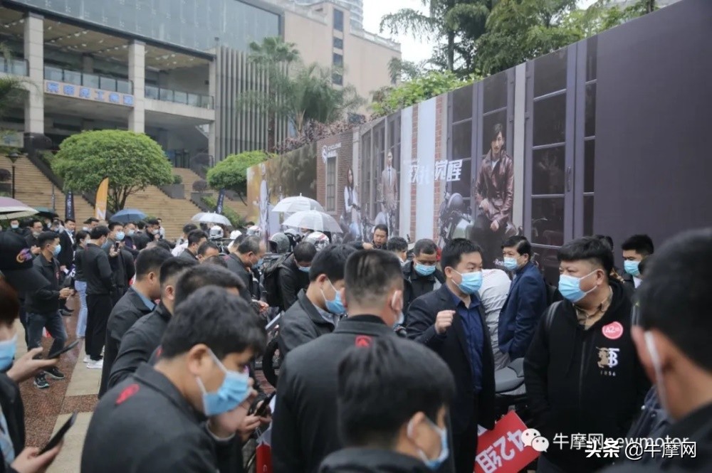 宗申发布旗下8款车型RX6预售价4.88~5.38万,新款RE3加量不加价