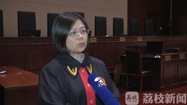 有他在，外面的水泥黄沙别想进小区！南京某高档小区沙霸栽了