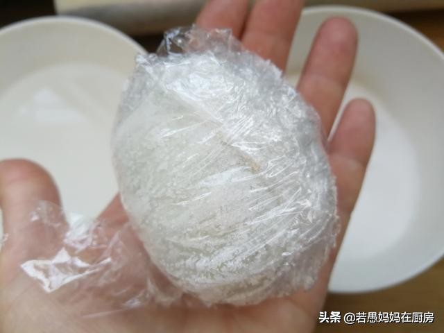 怎样腌咸鸭蛋好吃又冒油,怎么腌制咸鸭蛋好吃又流油