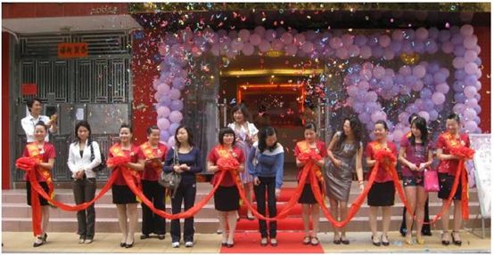 一次脸部微整形换来五年修复路,面部微整形美容前后对比