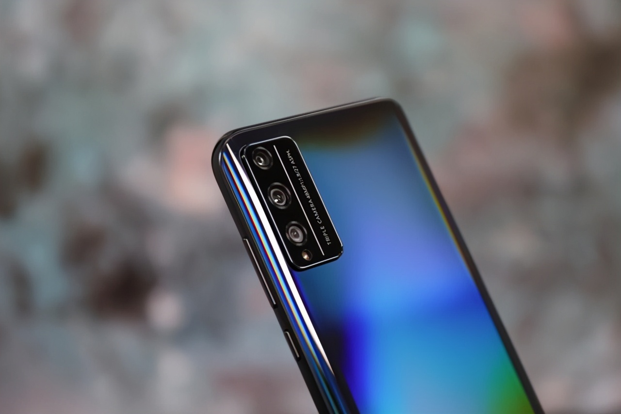 目前最值得入手荣耀手机,荣耀目前最值得买的手机是哪款