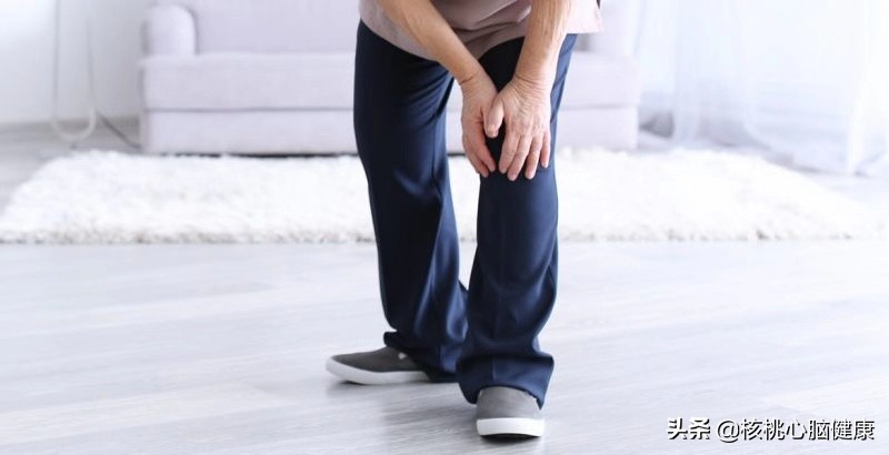 引起下肢动脉硬化原因是什么,下肢动脉硬化疼痛如何缓解