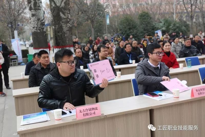 灵宝叉车培训学校,灵宝哪里可以学叉车