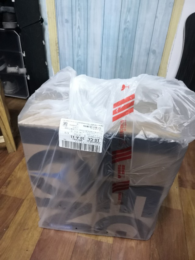 机械革命z3air和拯救者r7000,拯救者r70002021款加硬盘