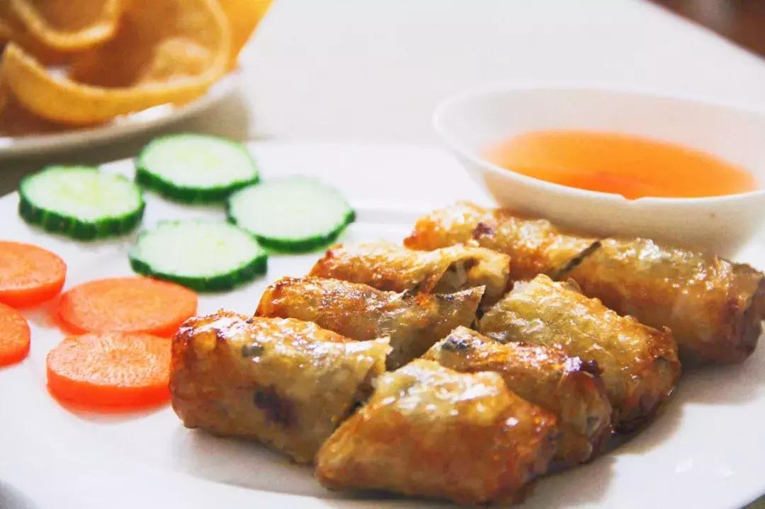 这家藏在老小区里的风味小馆，去一次就爱上话痨老板娘！