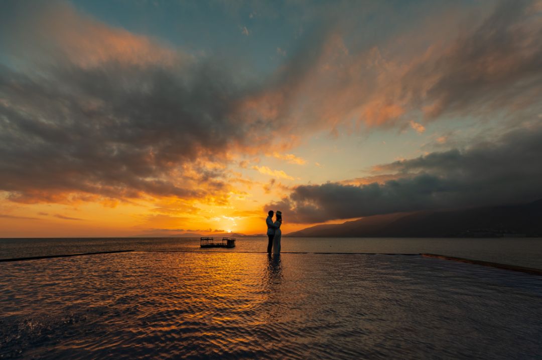 网红景点水晶洞,分界洲岛网红拍照景点