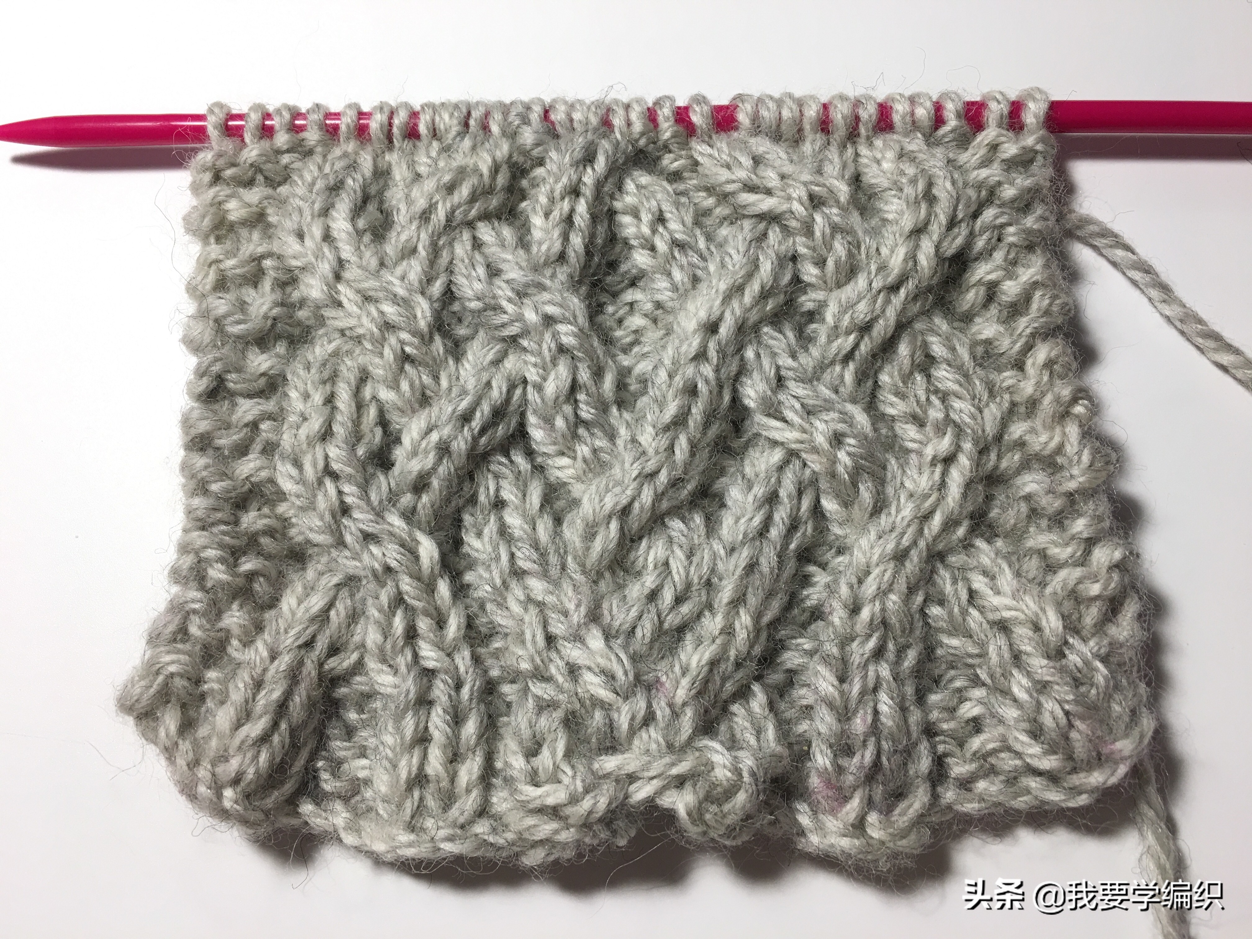 双扭麻花围巾教程,经典麻花围巾教程