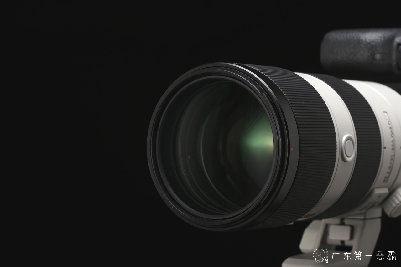 年轻人的第一台蔡司x100,索尼135gm和70-200gm画质哪个好