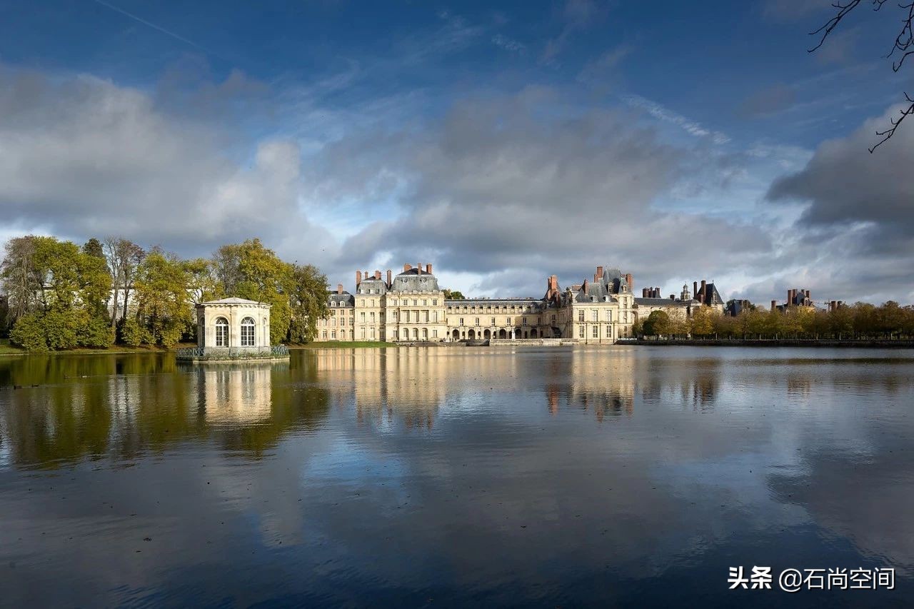 枫丹建筑风格是哪个国家的,法式八大建筑风格