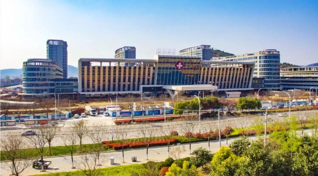 徐州大学路和娇山湖板块哪个好,徐州东湖板块和凤凰山板块