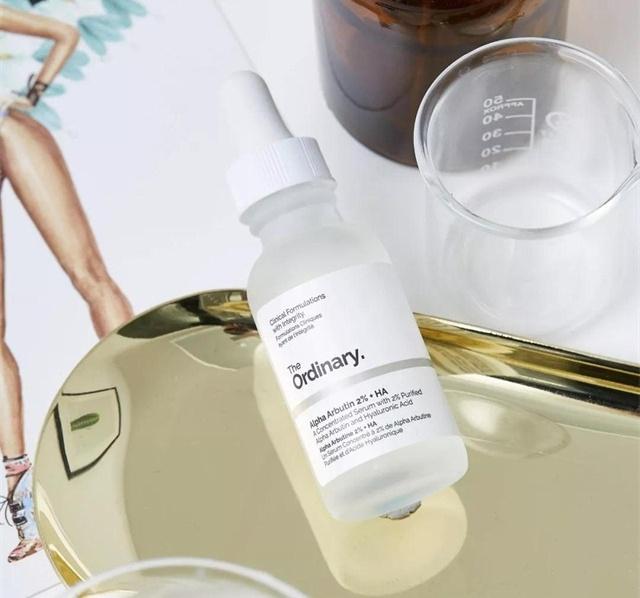 雅诗兰黛去黄气暗沉护肤品测评,雅诗兰黛低端值得买的护肤品