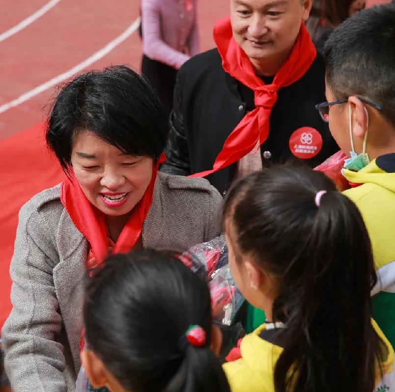 崇和育美，爱满康定|康定市巨海赖俊臻希望小学成功剪彩