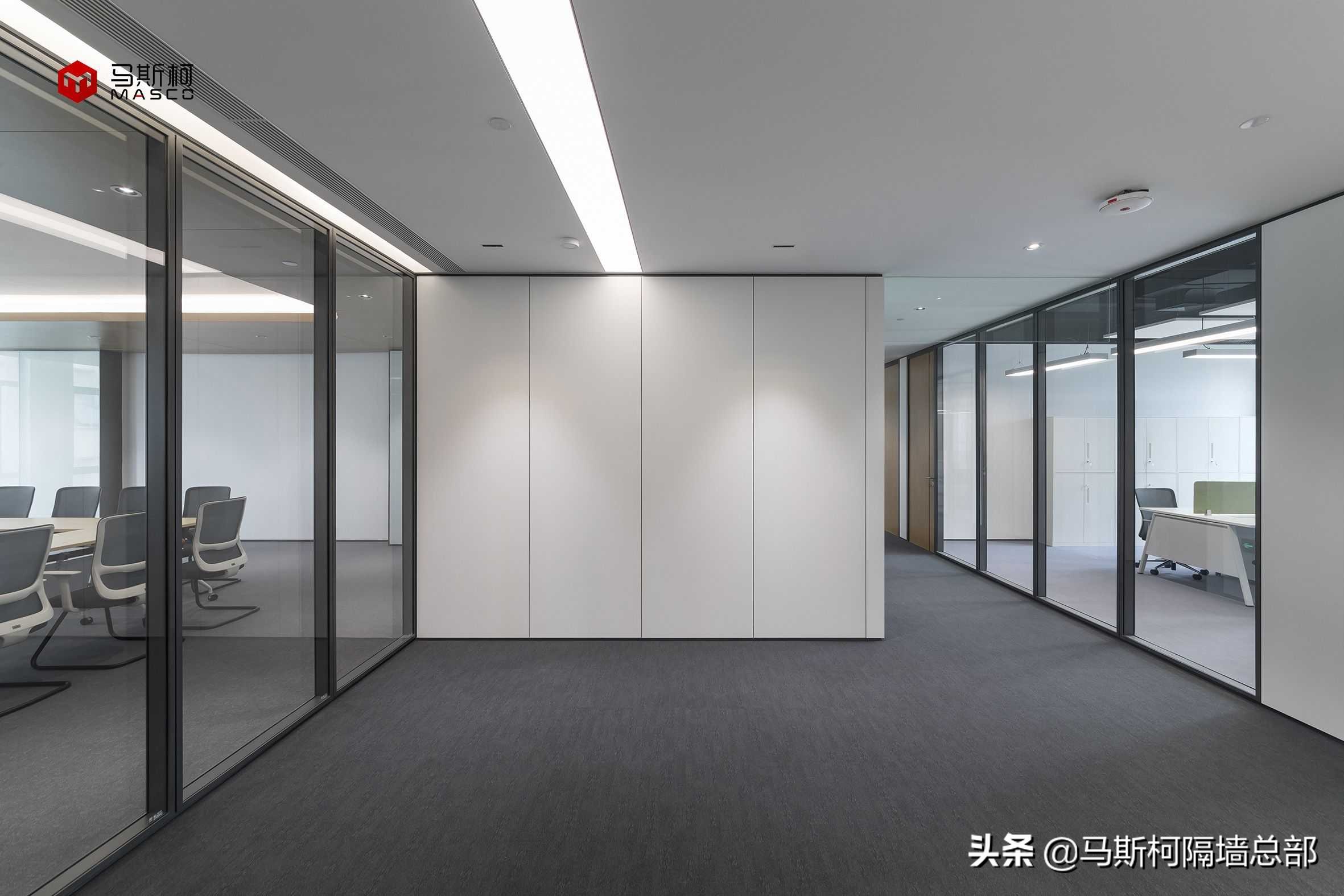 办公室防火玻璃隔断图片,办公室断桥铝防火大玻璃隔断