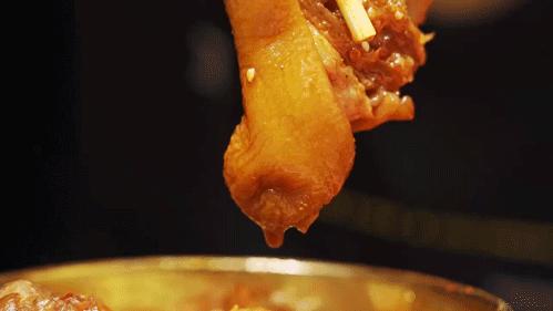 「卤林少堂主」2岁生日“虎”出新招,新品5元吃