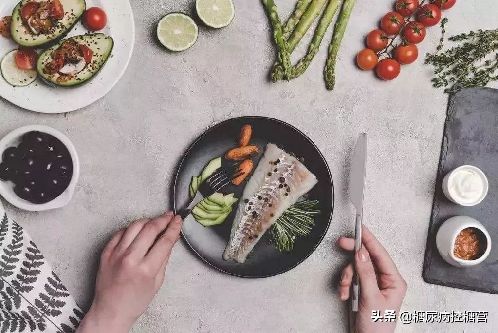 糖尿病做白内障手术血糖降不下去,血糖高做白内障手术的成功率高吗