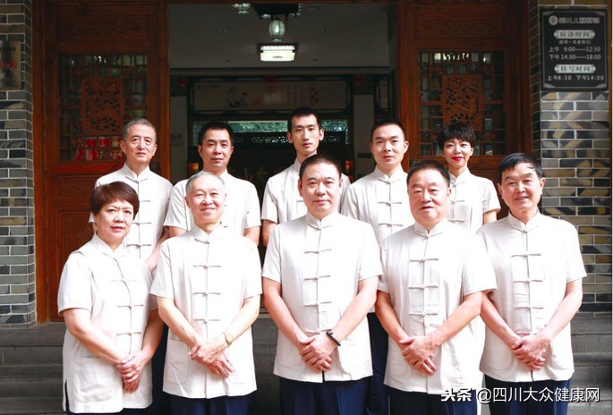 成都肖小儿真的厉害吗,成都肖小儿国医馆正规吗