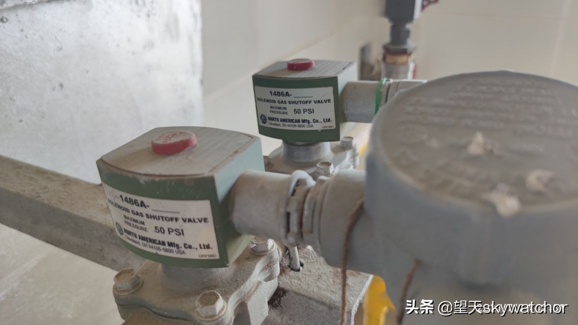 克拉玛依魔鬼城石油井,克拉玛依魔鬼城