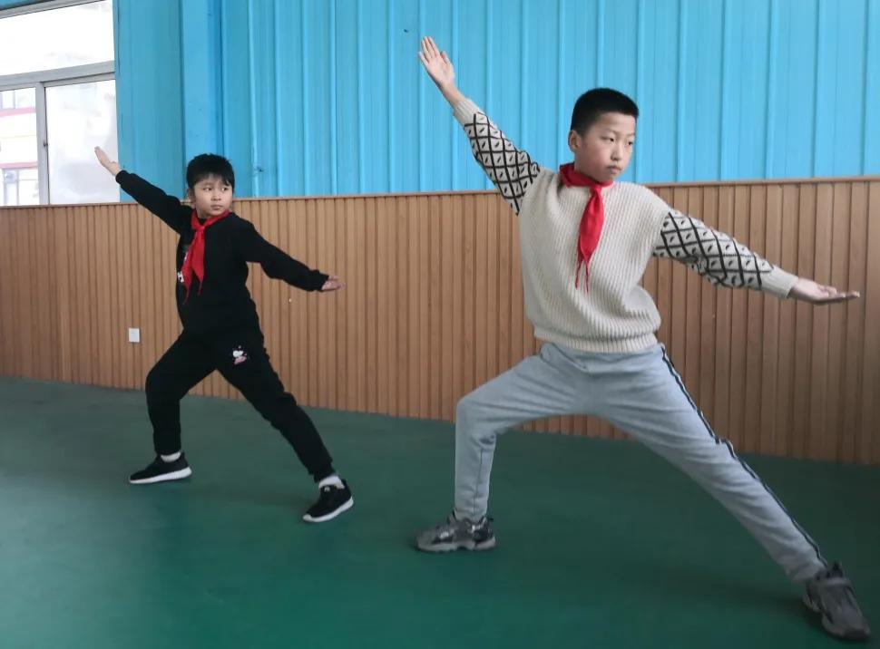 太原市小店区华德天一小学校,太原华德天一小学好不好进