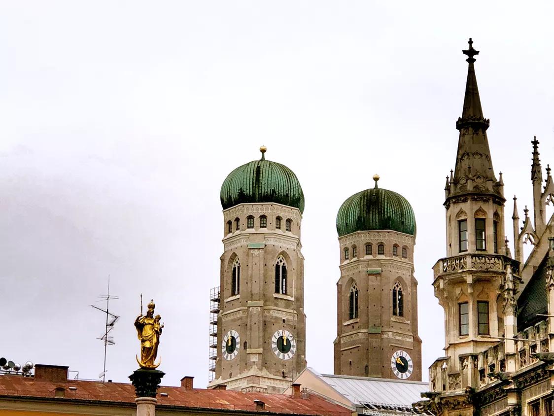 德国一定要去的是，慕尼黑HB皇家酒馆，希特勒的酒馆*变政**所在地