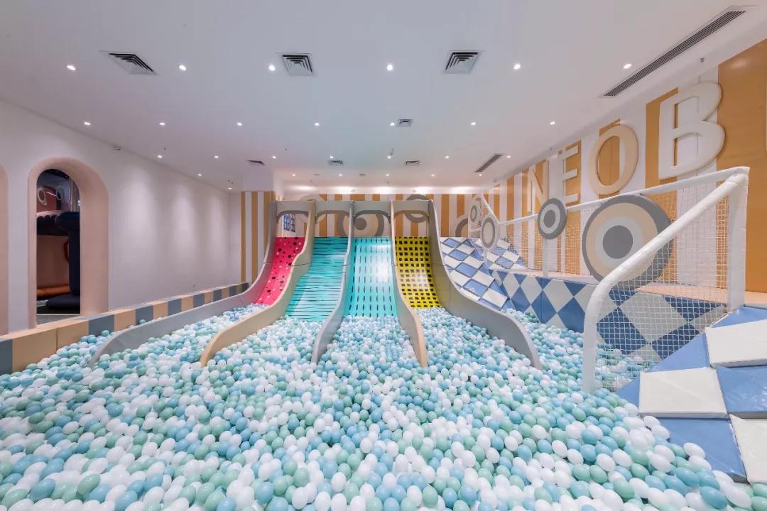 奈尔宝亲子乐园低至4折,奈尔宝亲子中心通用票十几个人