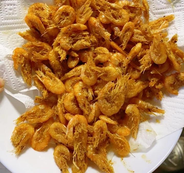 小河虾不用油炸怎么做的酥脆好吃,不用面粉怎么做小河虾好吃又酥脆