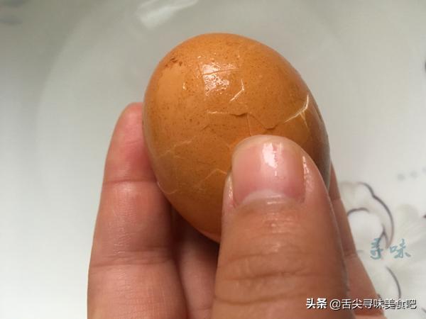 酥香肉溏心蛋在家也能做，原料简单，做出来很高级，关键步骤在这