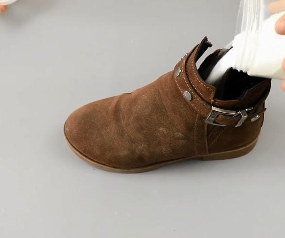 臭鞋子怎么洗除臭,臭鞋子臭袜子如何除臭