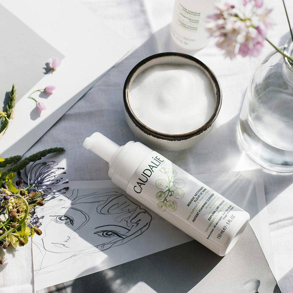 混合性肌肤t区出油怎么办,混合皮肤t区出油是什么原因