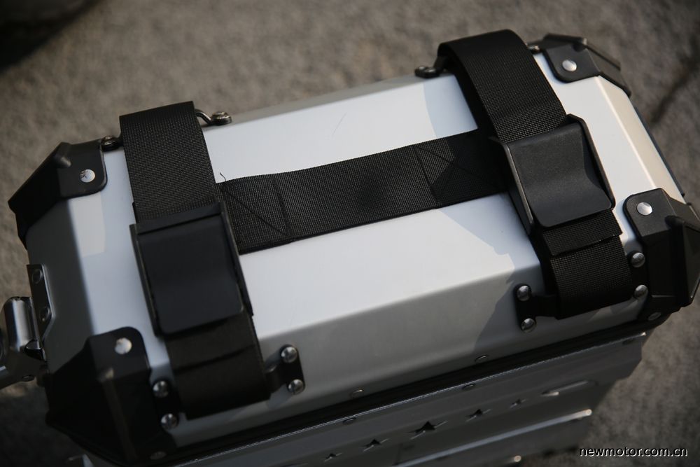 大运300拉力车发动机是不是本田的,大运300拉力车直播