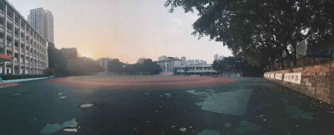 九龙坡区初中划片入学,九龙坡重点中学就读费用