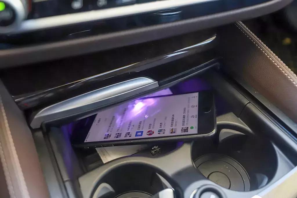 乘坐体验舒适的车,试驾全新宝马5系视频