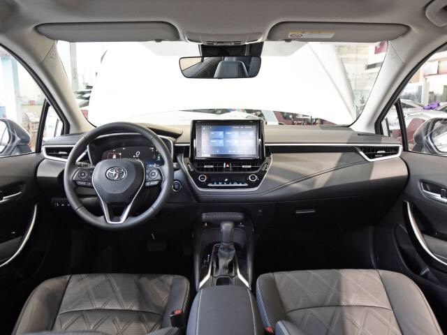 丰田亚洲狮上市，14万搭2.0L＋cvt，给我一个不买君威的理由？