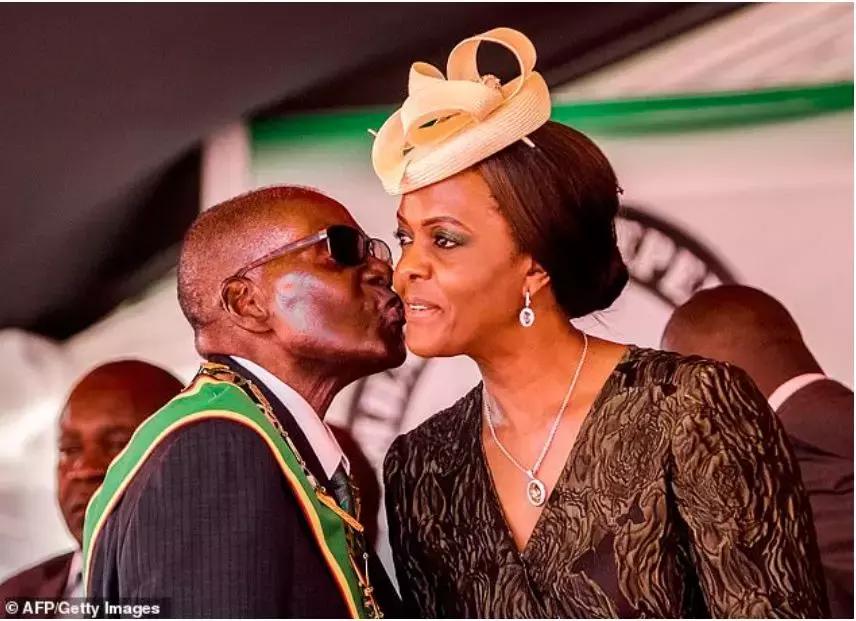 穆加贝去世视频,穆加贝逝世新闻联播视频