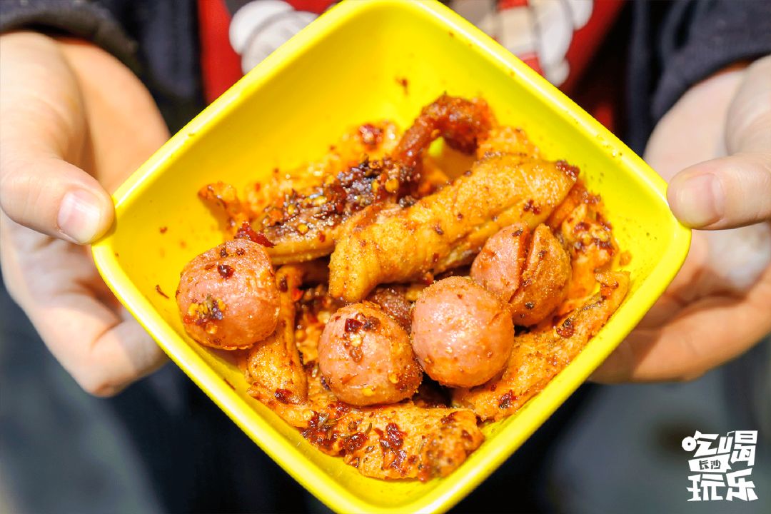 长沙最好吃的炸物店,长沙生意超火爆的油炸店