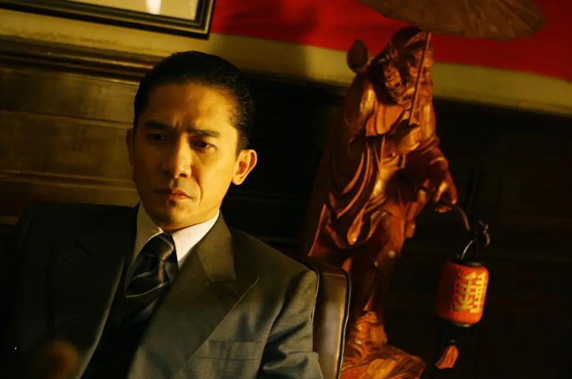 华语十大谍战片,李克农促成经典,其中一部是《无间道》的老祖宗