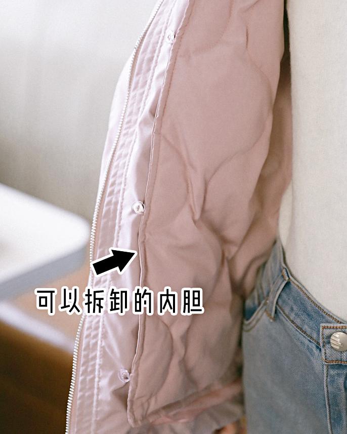 冬季好看的羽绒服款式,冬天羽绒服挑什么颜色不老气洋气