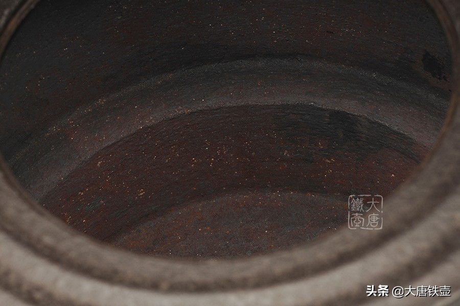 国产铁壶与日本铁壶,如何鉴别日本铁壶优劣