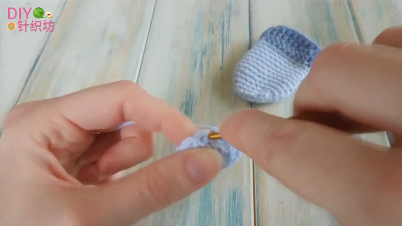 0-6个月宝宝针织套装,宝宝手套母婴推荐