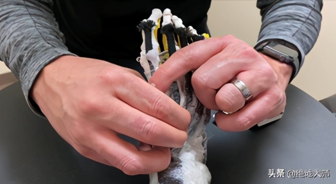 足踝活动受限康复训练视频,足踝功能恢复训练