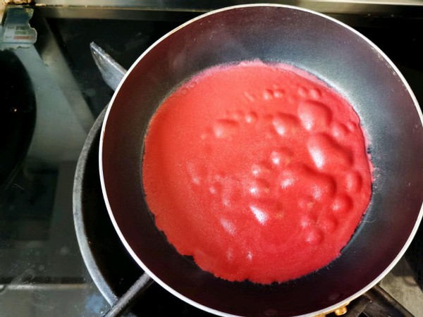 过年教大家制作草莓福袋,颜值高寓意好,孩子的最爱