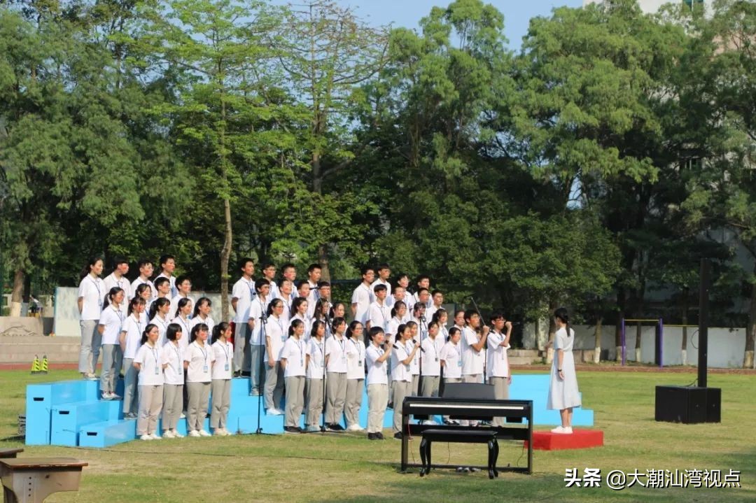 潮汕哪个学校校服最好看,潮汕校服排名前十