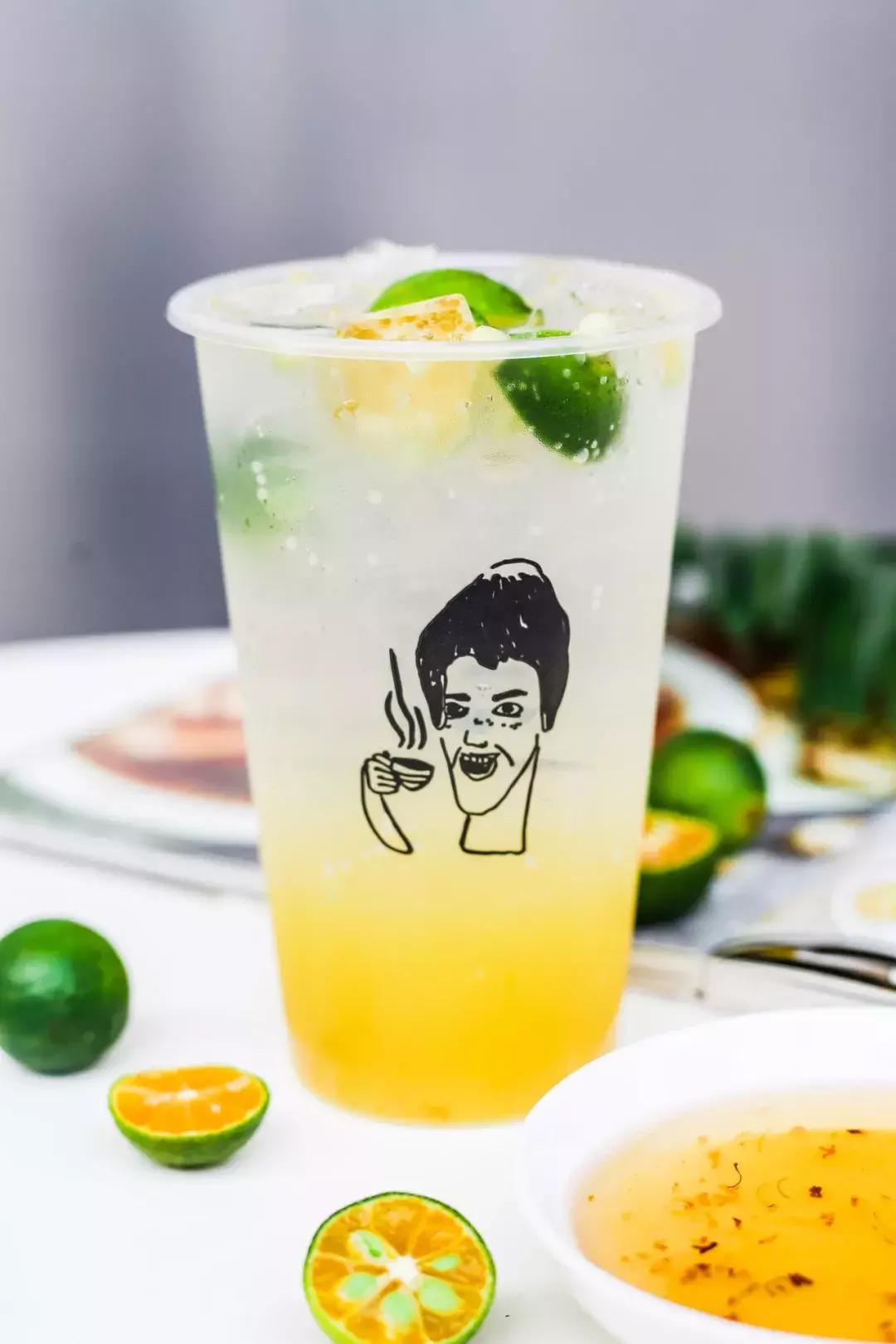 火爆台湾的“丑丑奶茶”首现厦门,拿着5分钟竟被搭讪10次……