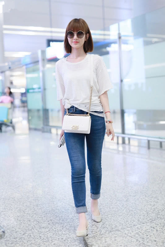 毛晓彤的穿搭风格特点,毛晓彤穿衣搭配时装