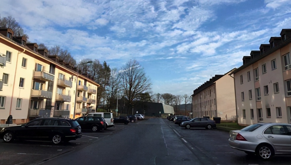 旧小区加装电梯一楼不同意,旧区改装电梯