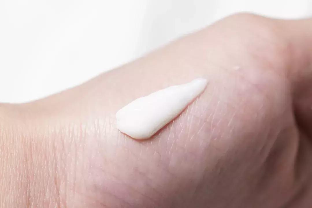 测评网红防晒霜哪款最好用,网红小白瓶防晒霜