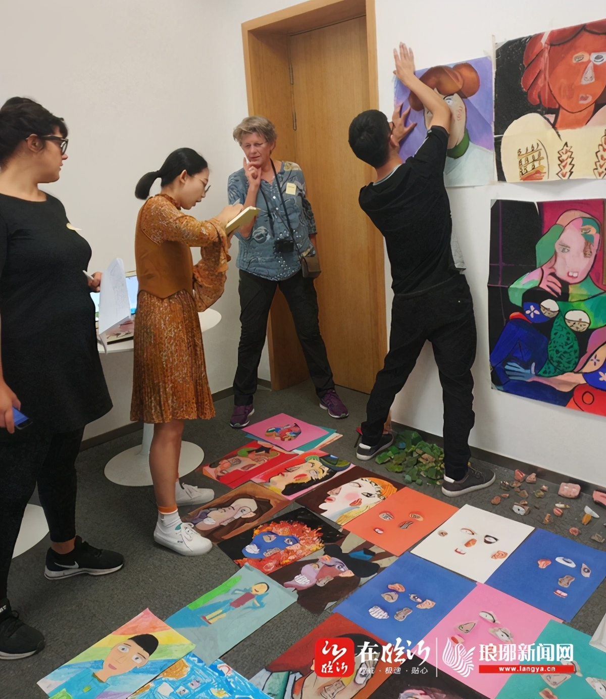 22个沂蒙娃参与创作《沂蒙田野实践》获中国“最美的书