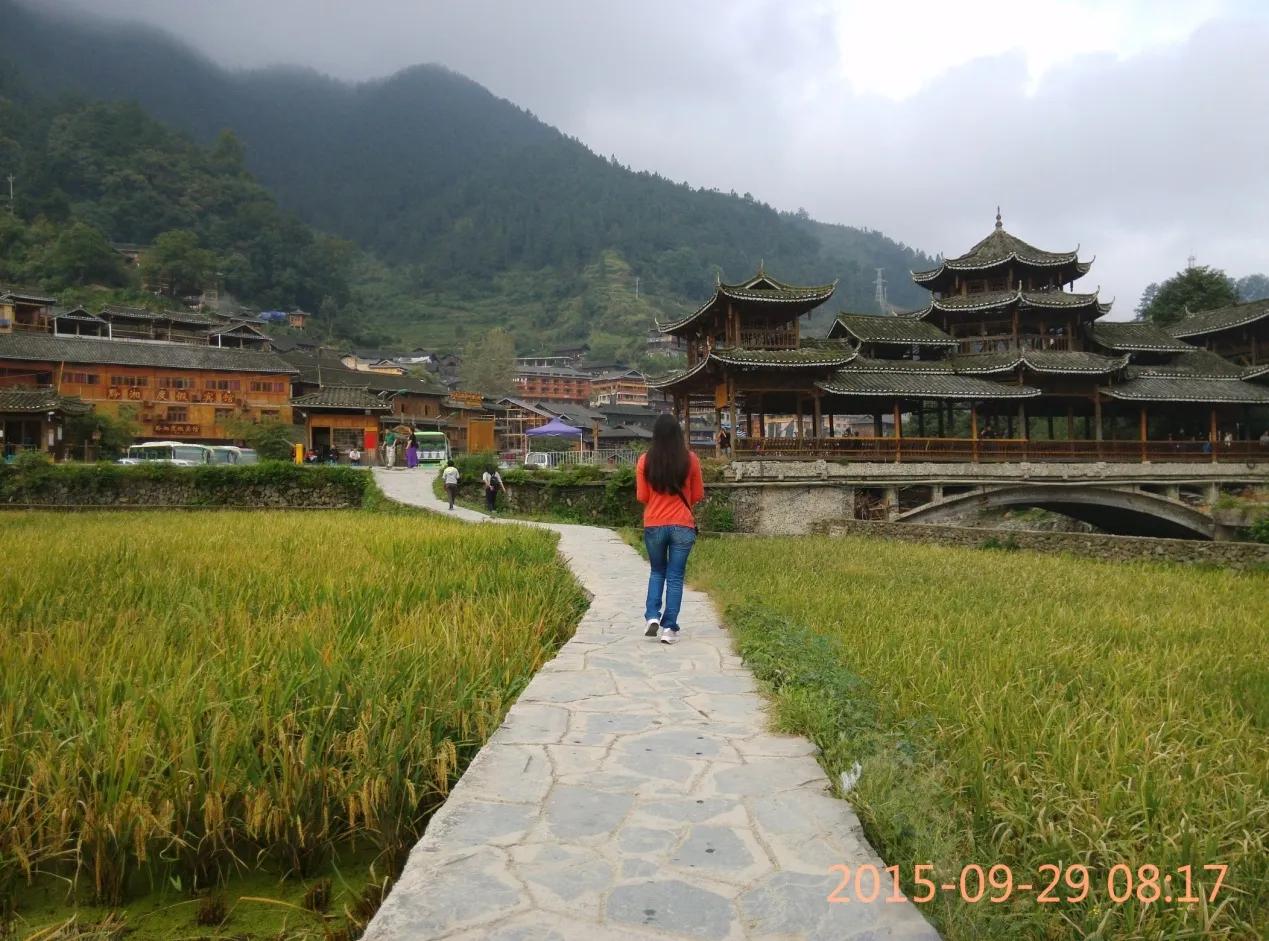 黄果树荔波小七孔苗寨镇远两日游,千户苗寨梵净山黄果树三日游